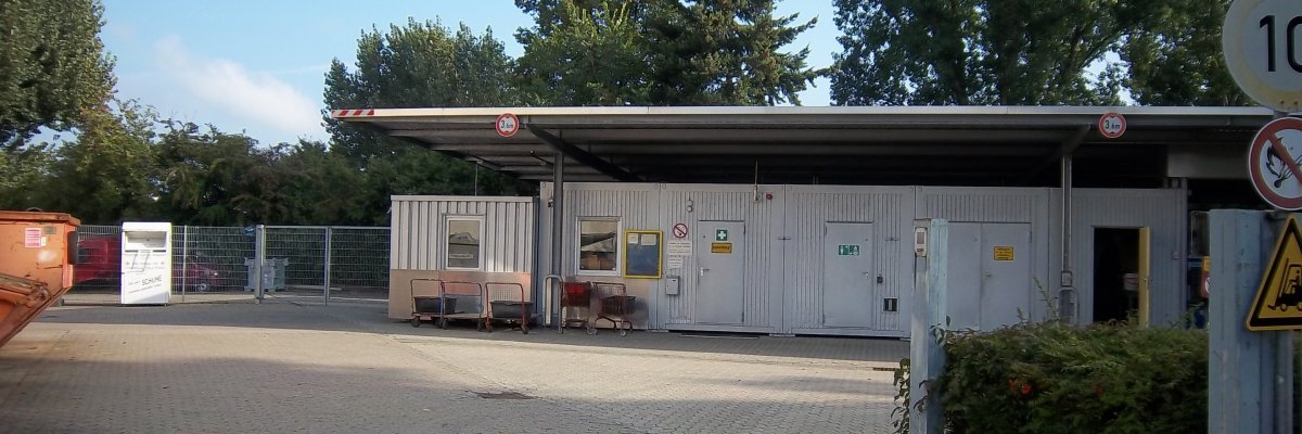 Schadstoffsammelstelle.JPG
